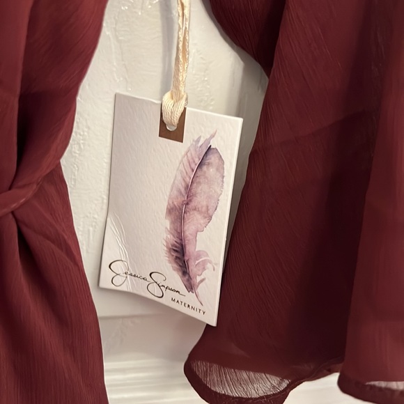 Jessica Simpson Maternity burgundy top size L bell sleeves lace detail - Picture 5 of 12